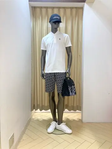 23区GOLF スタッフ コーディネート画像