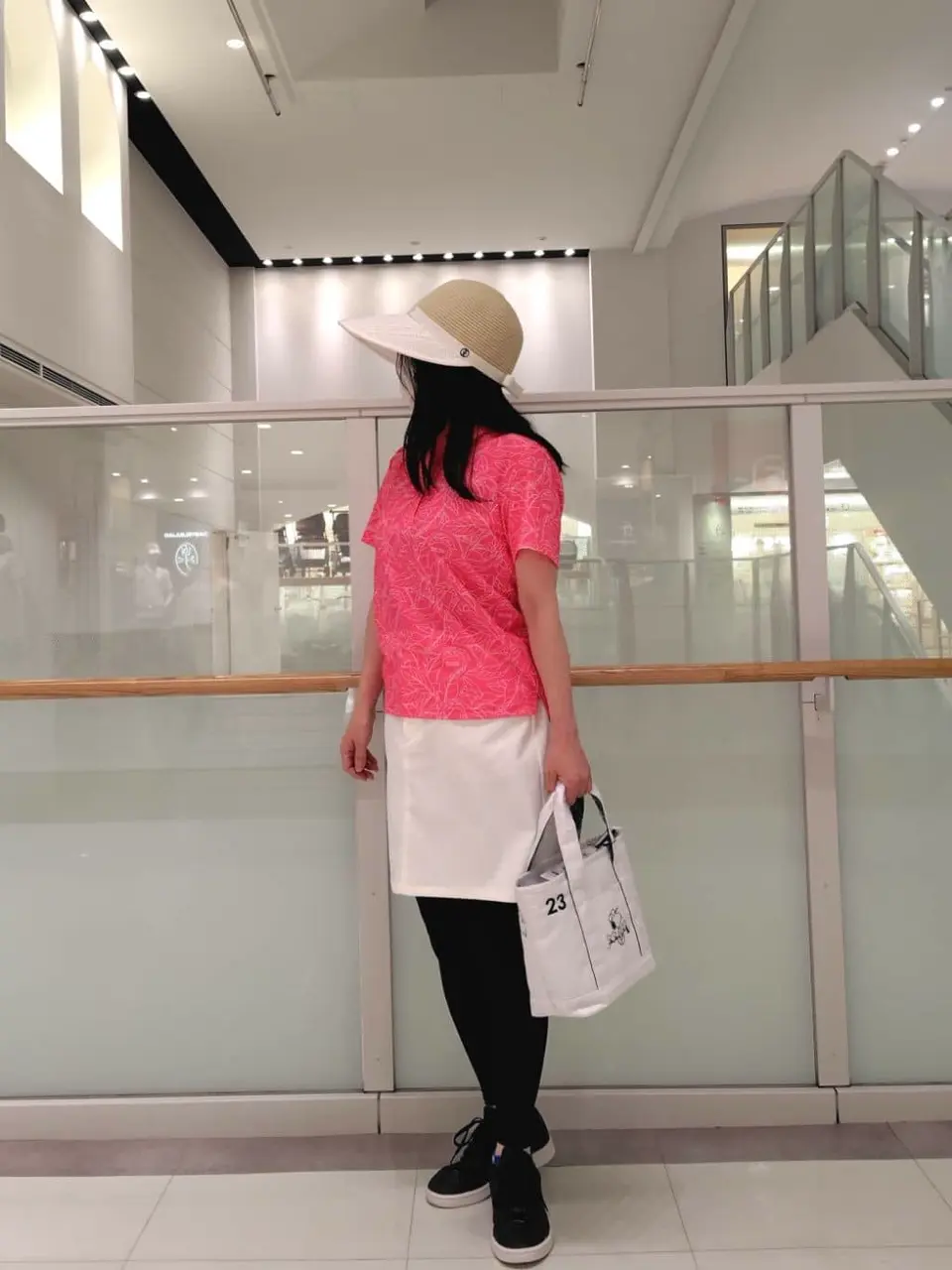 23区GOLF スタッフ コーディネート画像