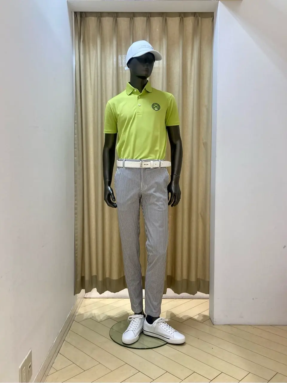 23区GOLF スタッフ コーディネート画像