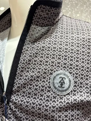 23区GOLF 松屋スタッフ コーディネート画像