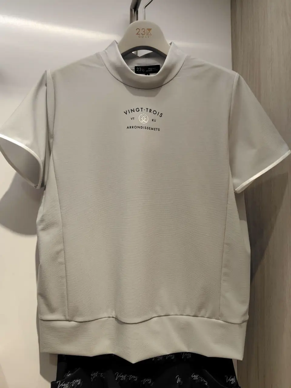 23区GOLF スタッフ コーディネート画像