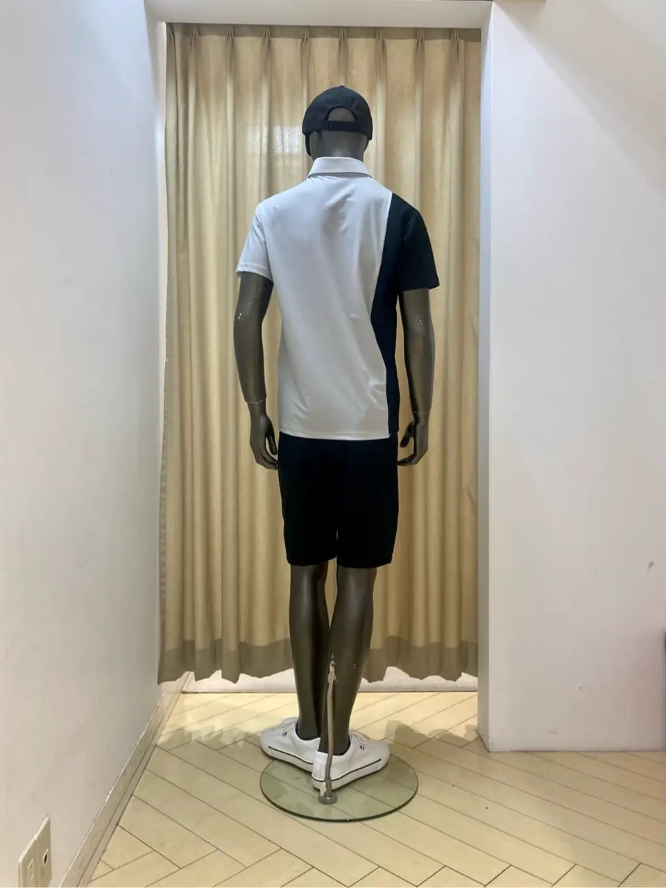 23区GOLF スタッフ コーディネート画像