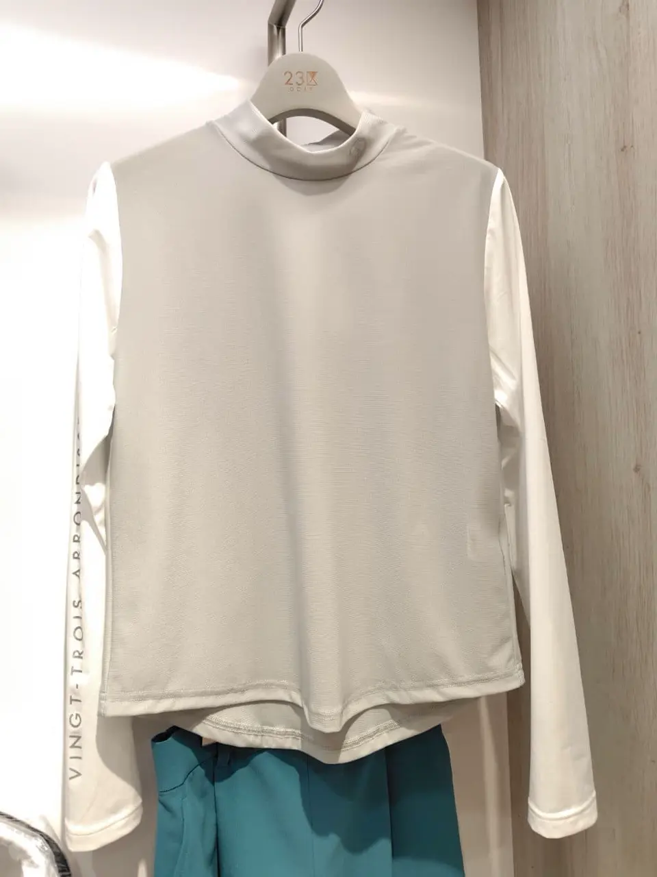 23区GOLF スタッフ コーディネート画像