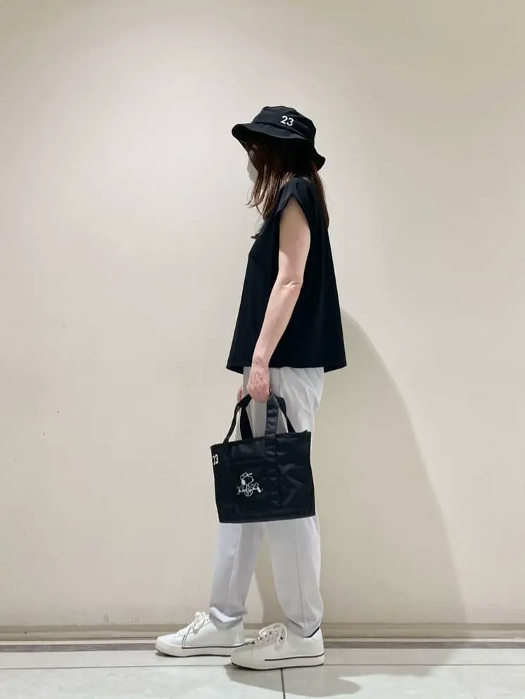 23区GOLF 松山 コーディネート画像