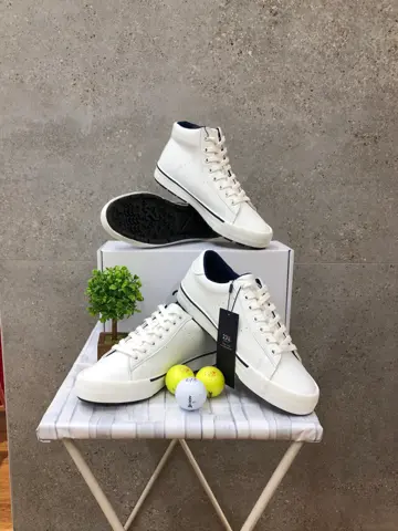 23区GOLF 松尾 コーディネート画像