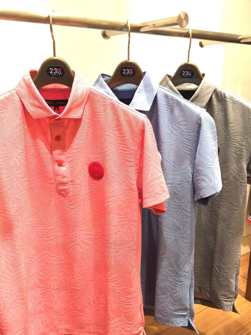 23区GOLF 加藤 コーディネート画像