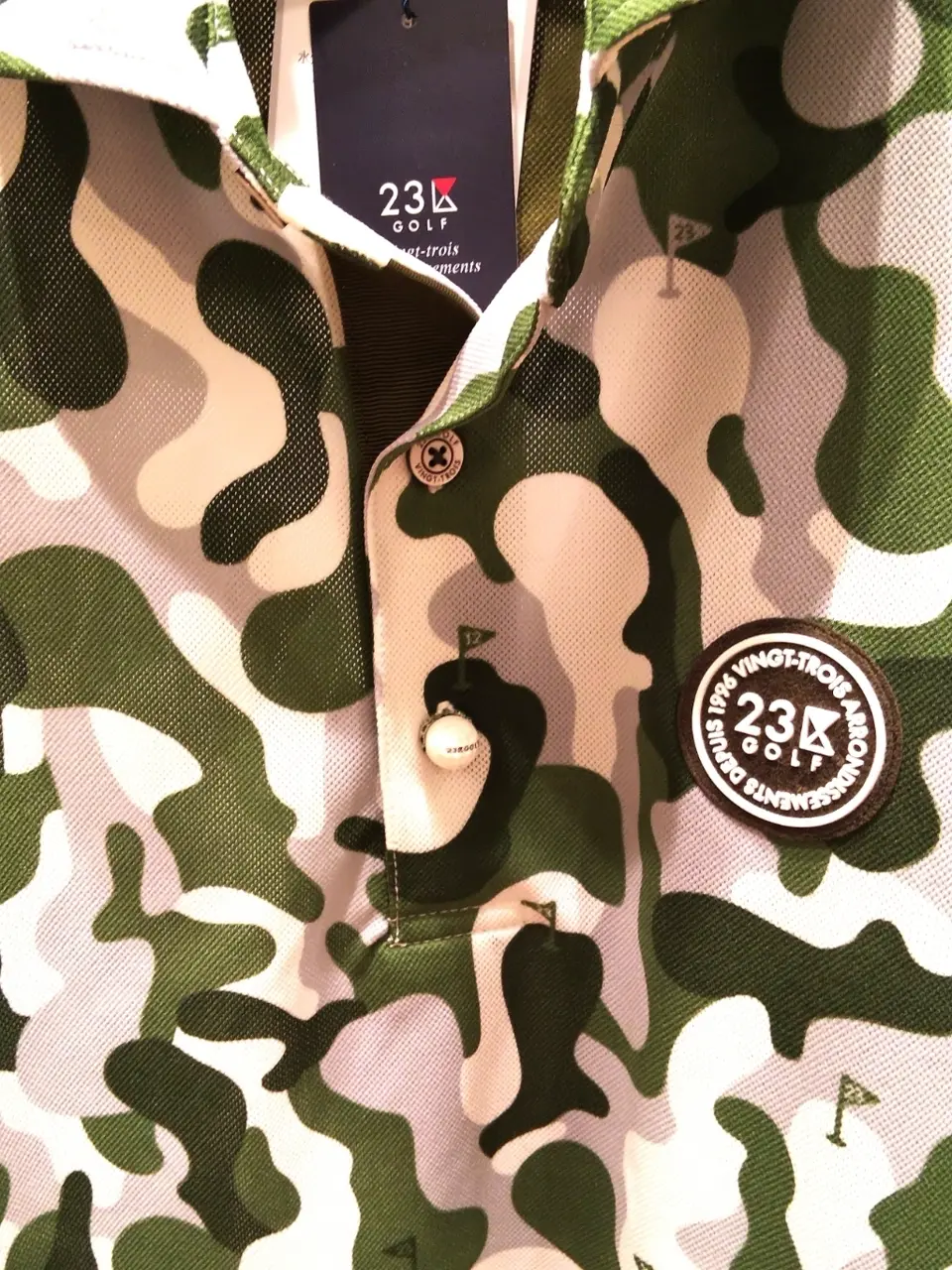 23区GOLF 加藤 コーディネート画像