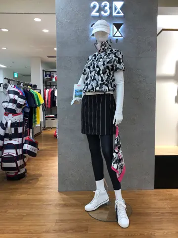 23区GOLF 松尾 コーディネート画像