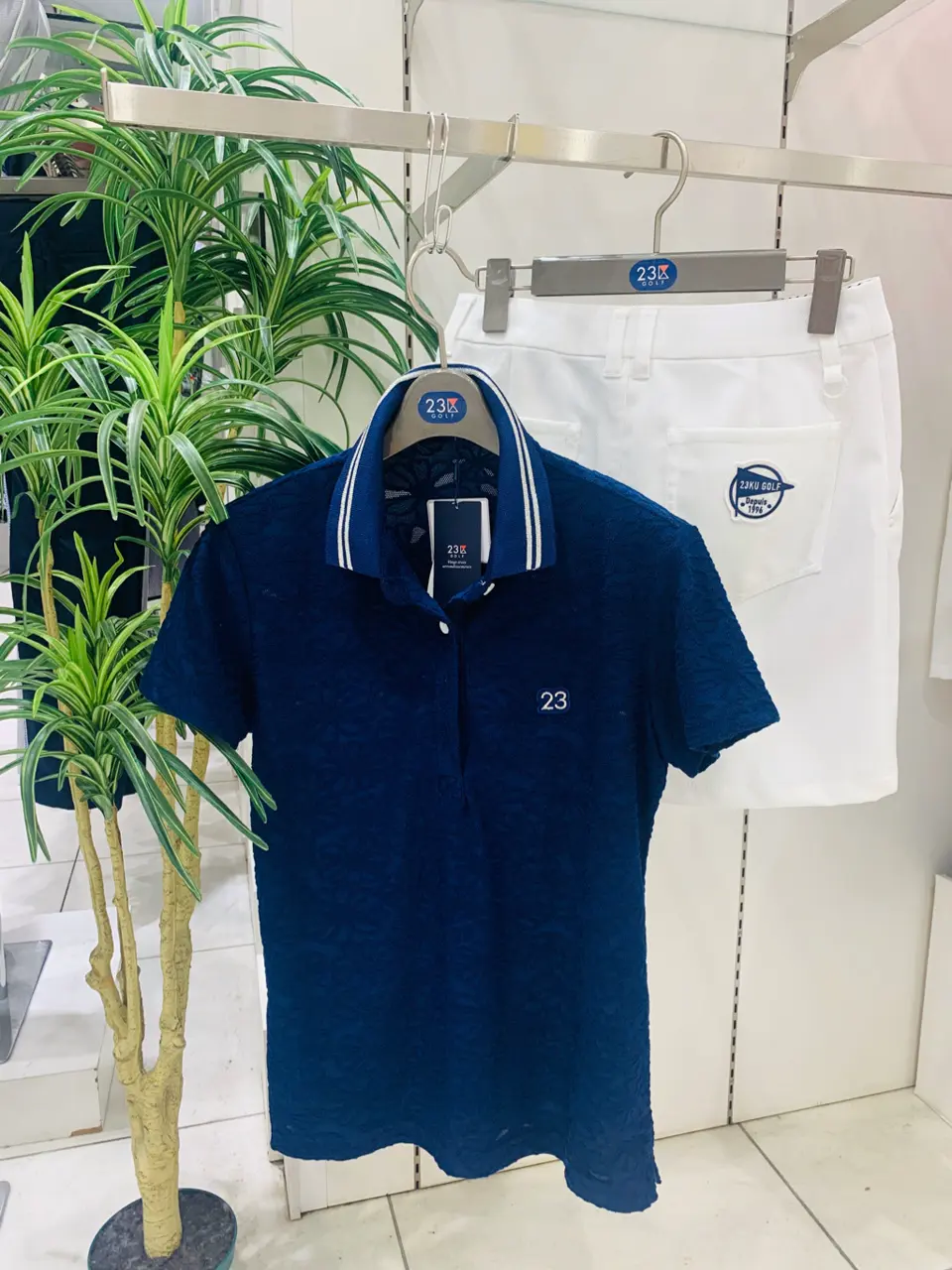 23区GOLF 上野 コーディネート画像