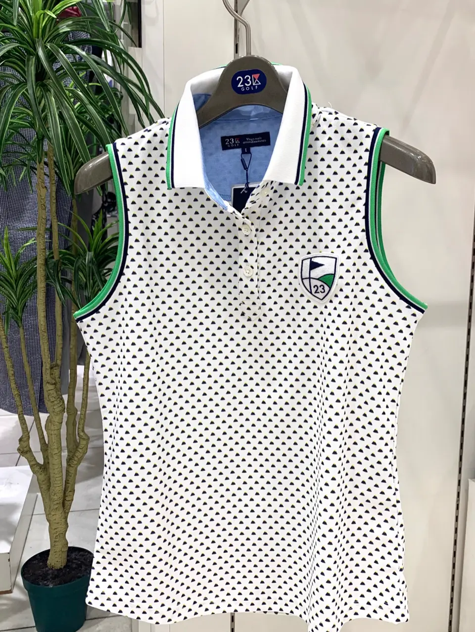 23区GOLF 上野 コーディネート画像