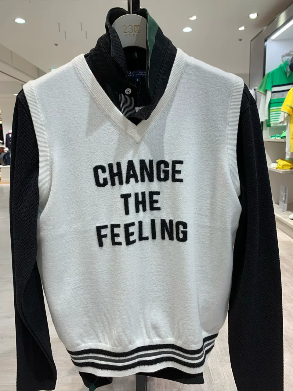 23区GOLF 松屋スタッフ コーディネート画像