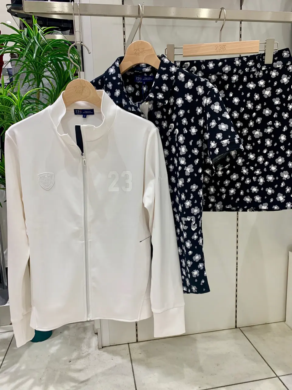 23区GOLF 上野 コーディネート画像