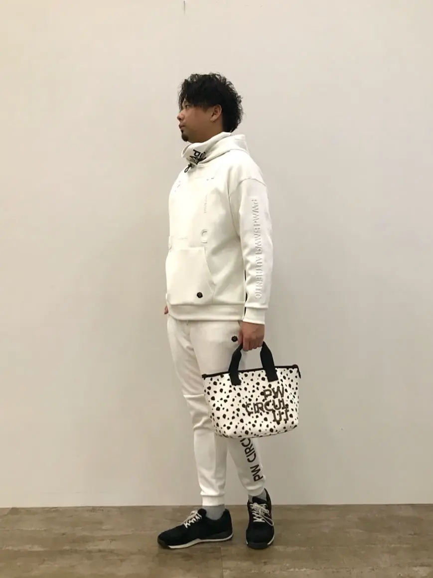  伊藤 コーディネート画像