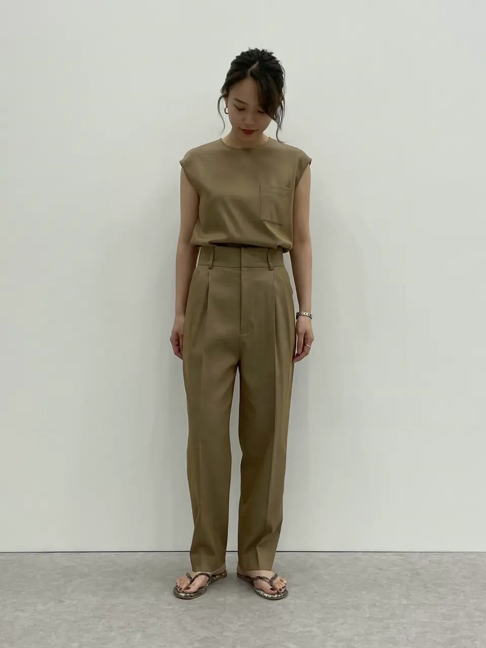  黒沼 コーディネート画像