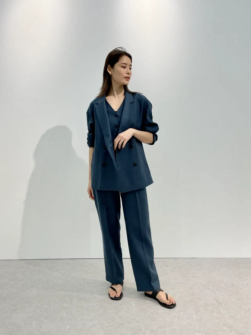 uncrave 国府美咲 コーディネート画像