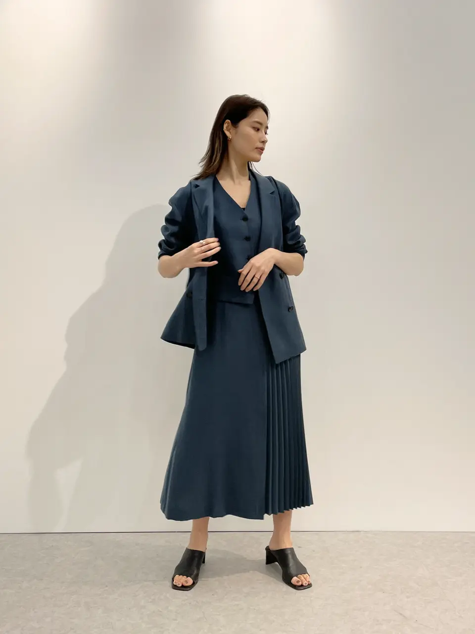 uncrave 国府美咲 コーディネート画像