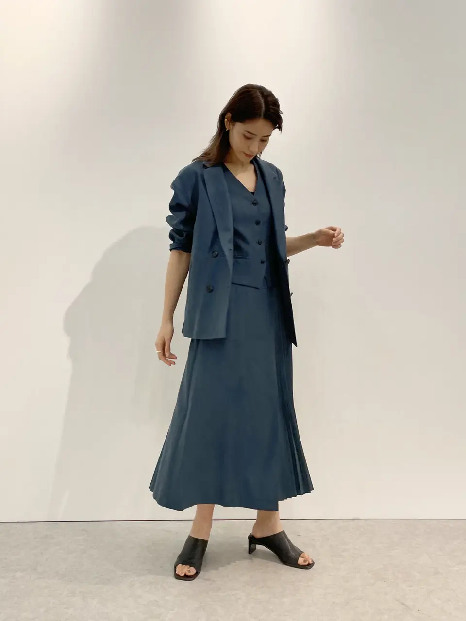 uncrave 国府美咲 コーディネート画像