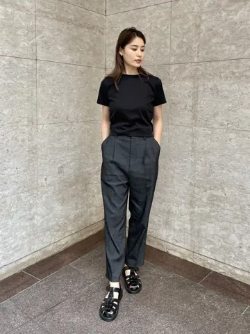 uncrave 国府美咲 コーディネート画像