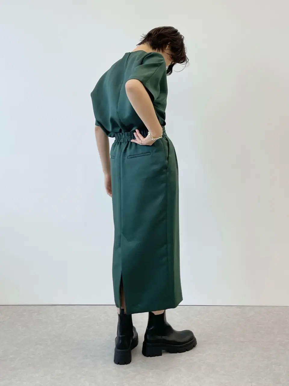 uncrave 国府美咲 コーディネート画像