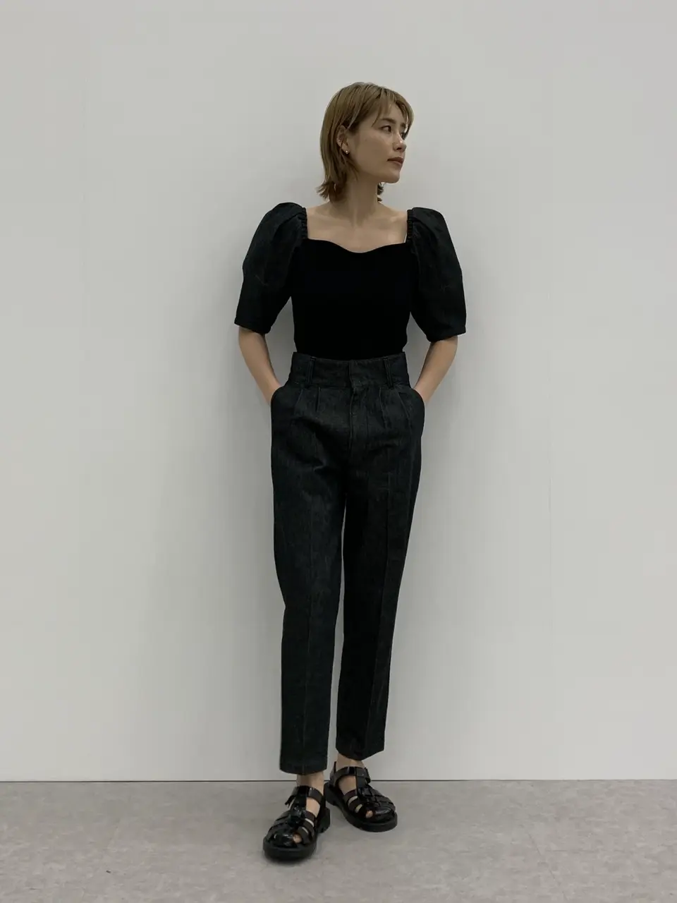  国府美咲 コーディネート画像