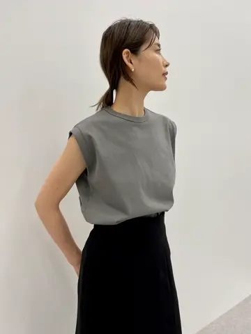 uncrave 国府美咲 コーディネート画像