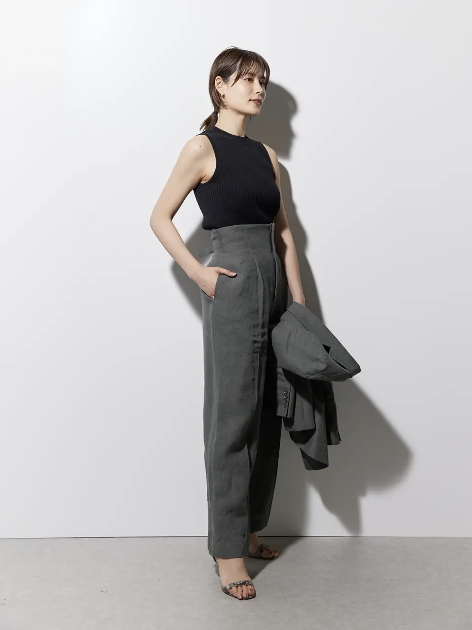 uncrave 国府美咲 コーディネート画像