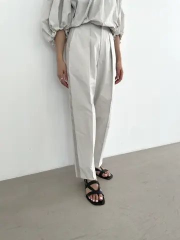 uncrave 国府美咲 コーディネート画像