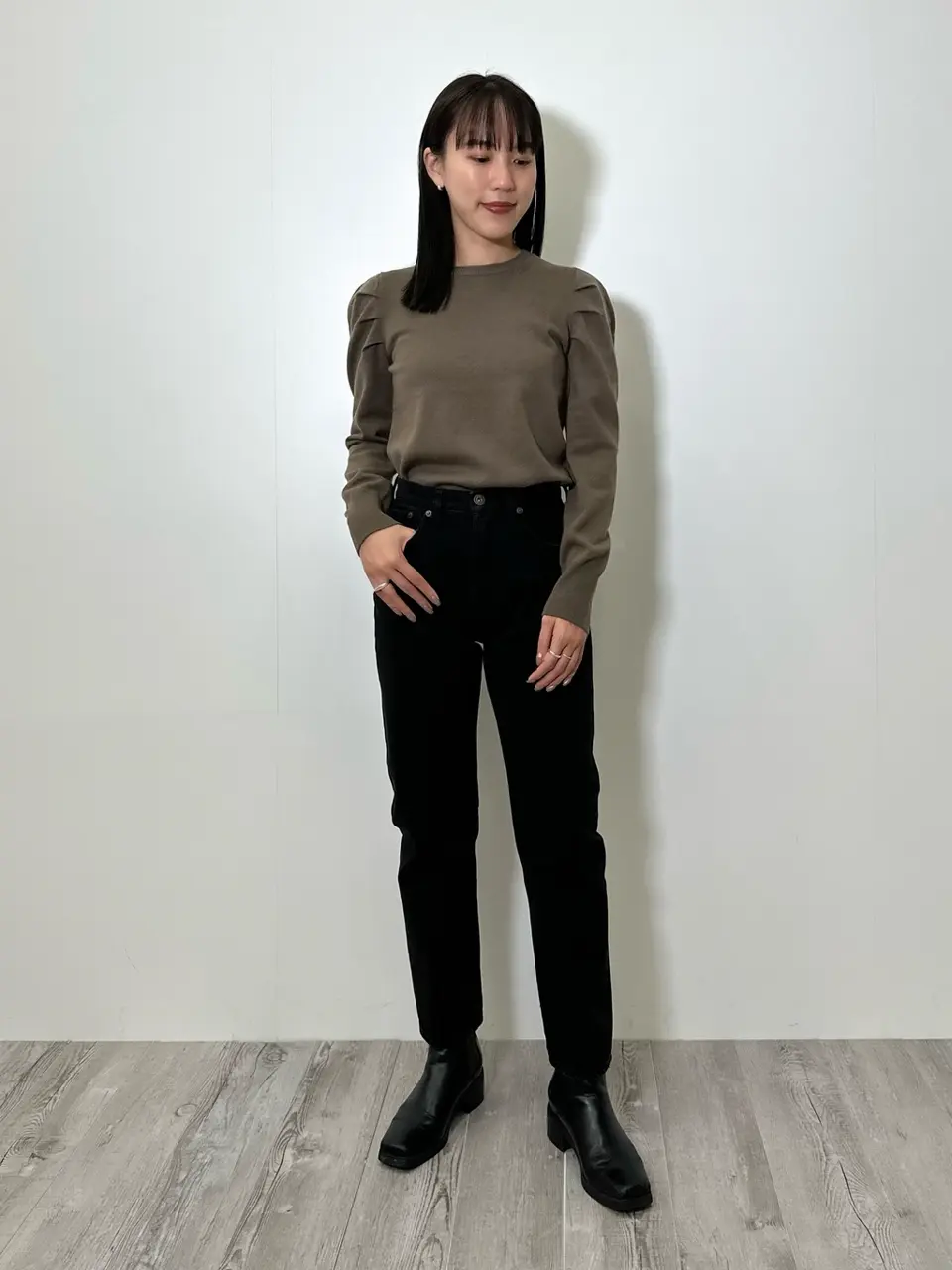  黒沼 コーディネート画像