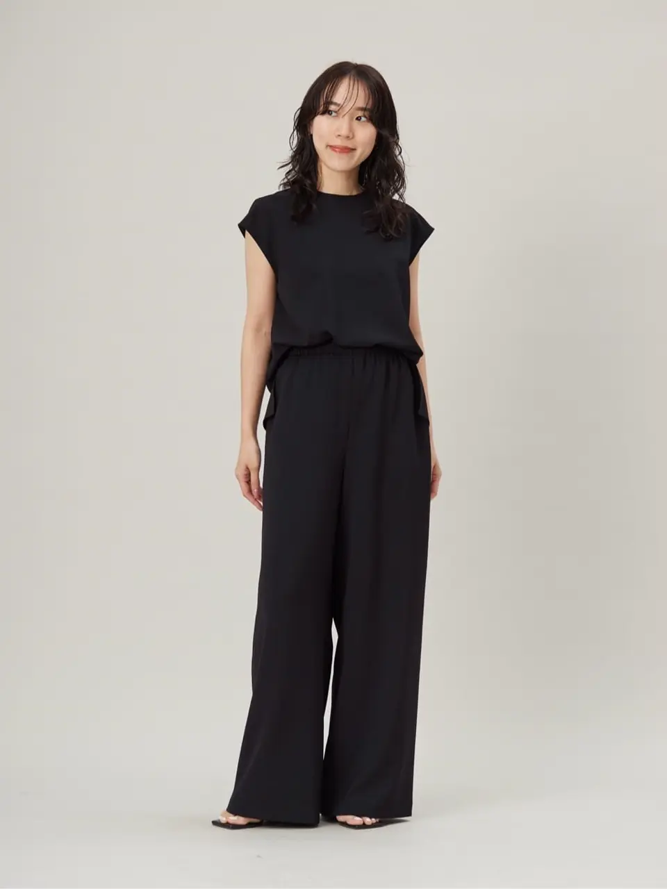  黒沼 コーディネート画像