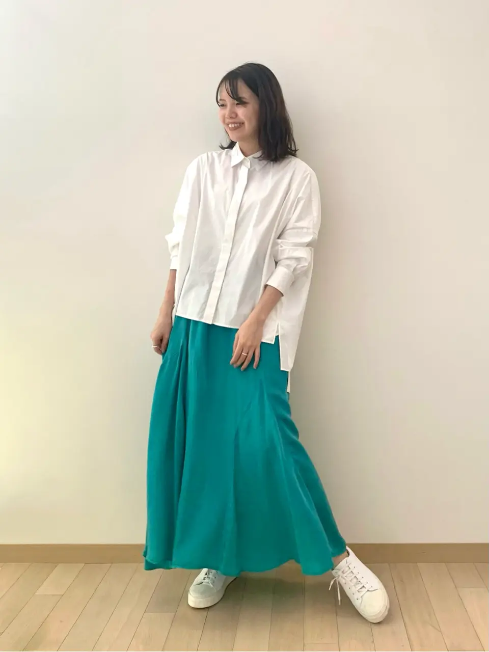 #Newans 若杉 コーディネート画像