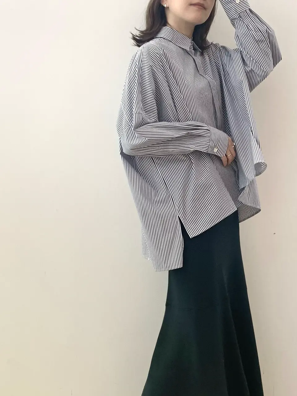 #Newans 若杉 コーディネート画像