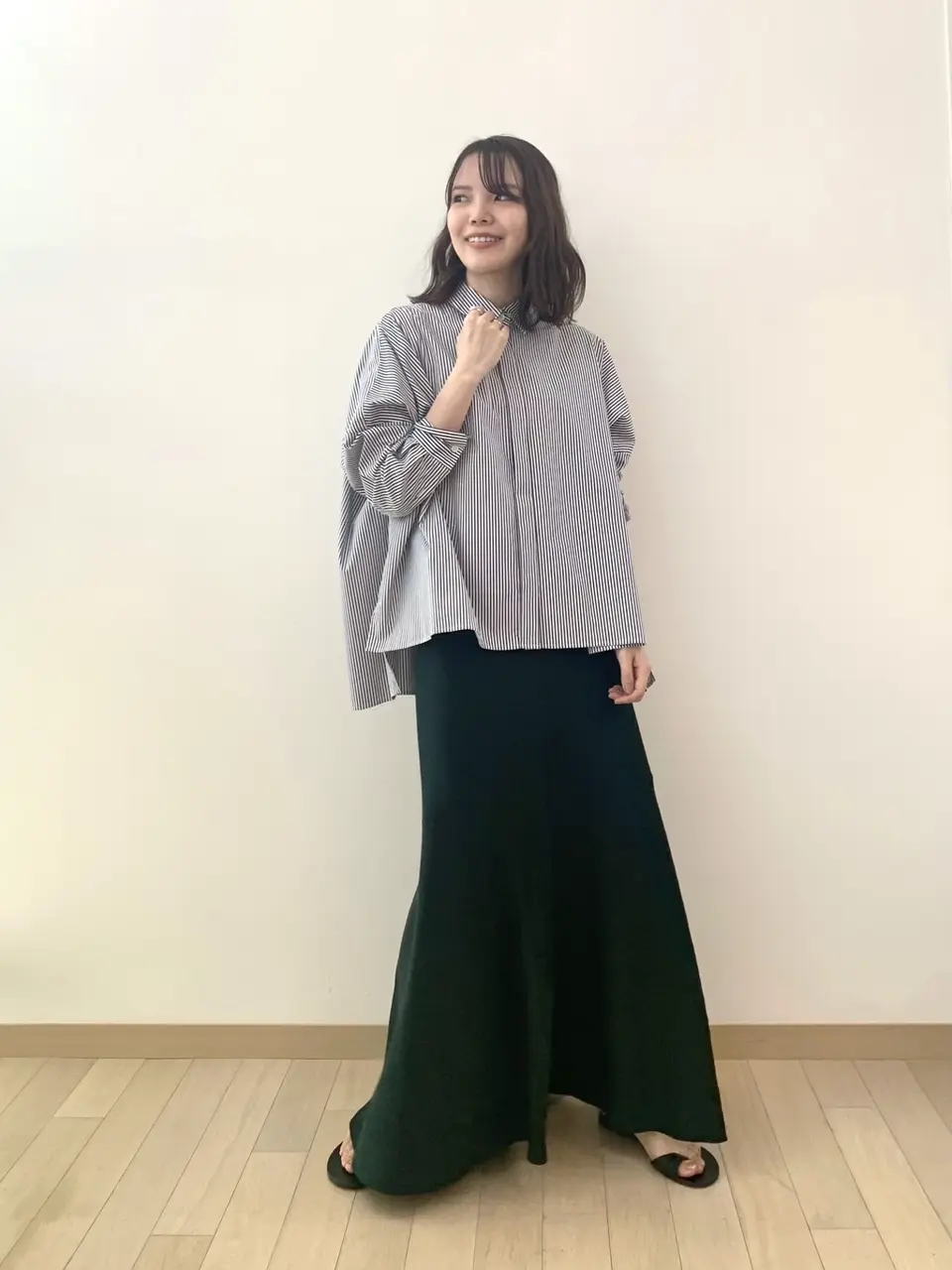 #Newans 若杉 コーディネート画像