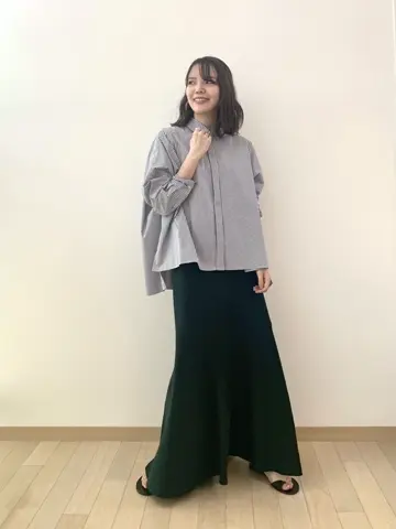 #Newans 若杉 コーディネート画像