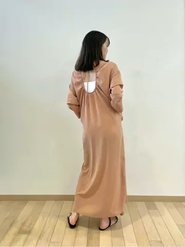 #Newans 若杉 コーディネート画像