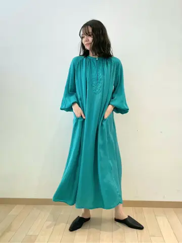 #Newans 若杉 コーディネート画像