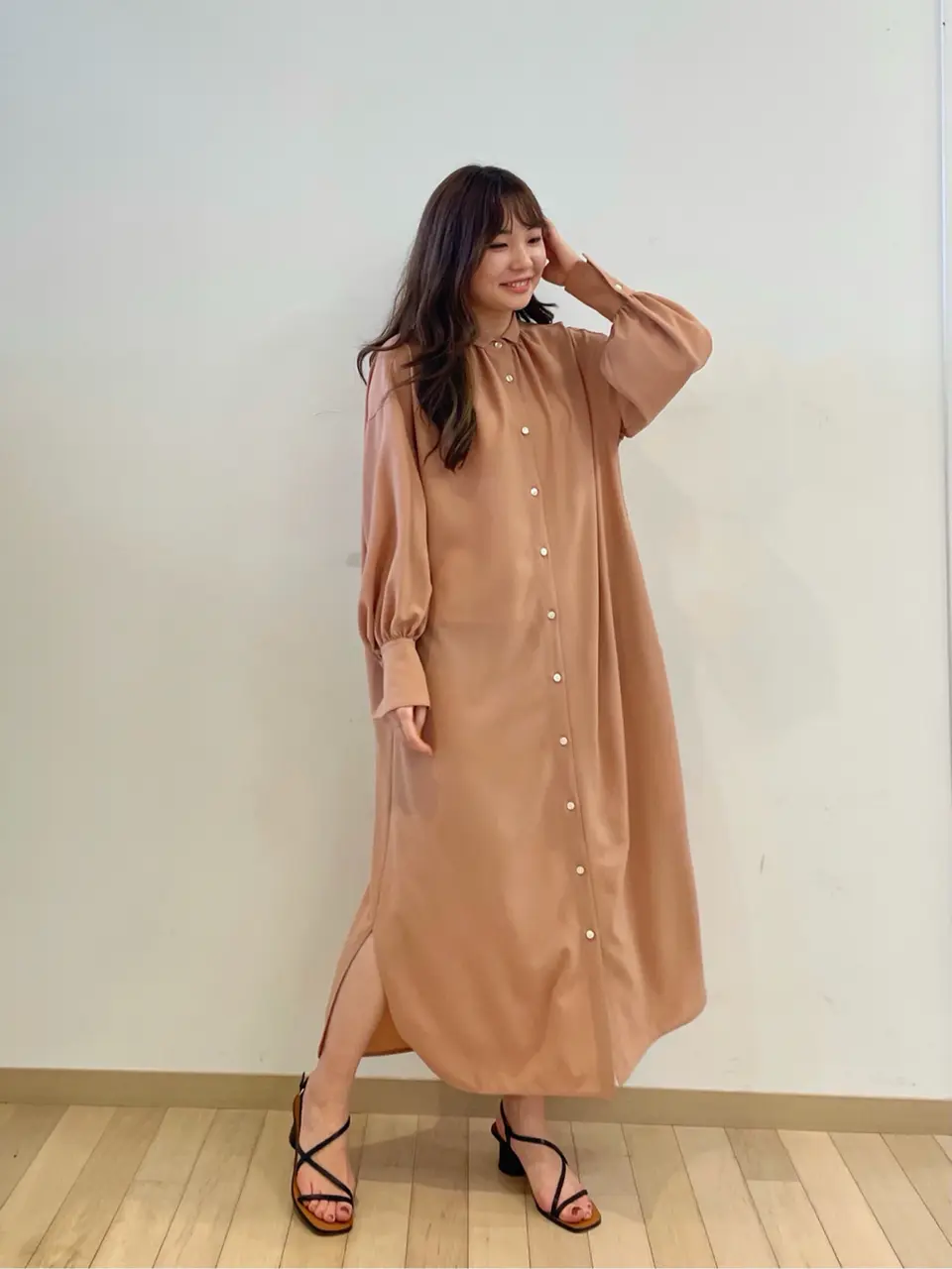 #Newans 世古 コーディネート画像