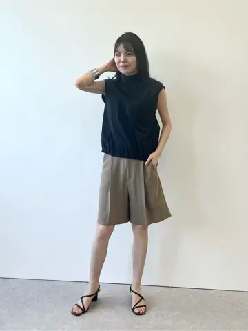 #Newans 若杉 コーディネート画像