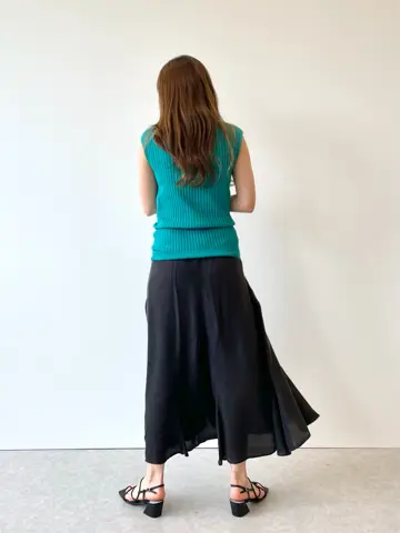 #Newans 世古 コーディネート画像