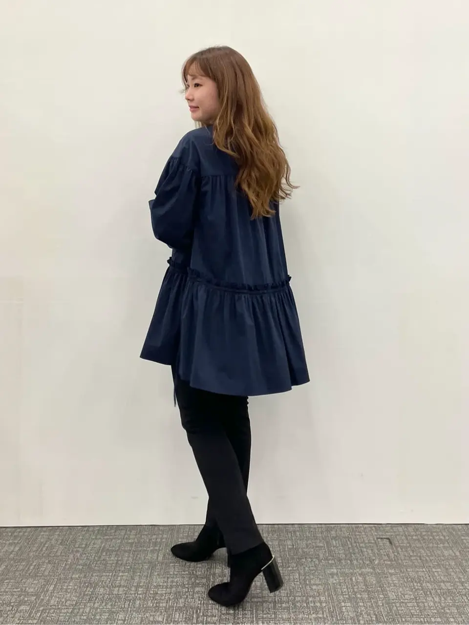 #Newans 世古 コーディネート画像