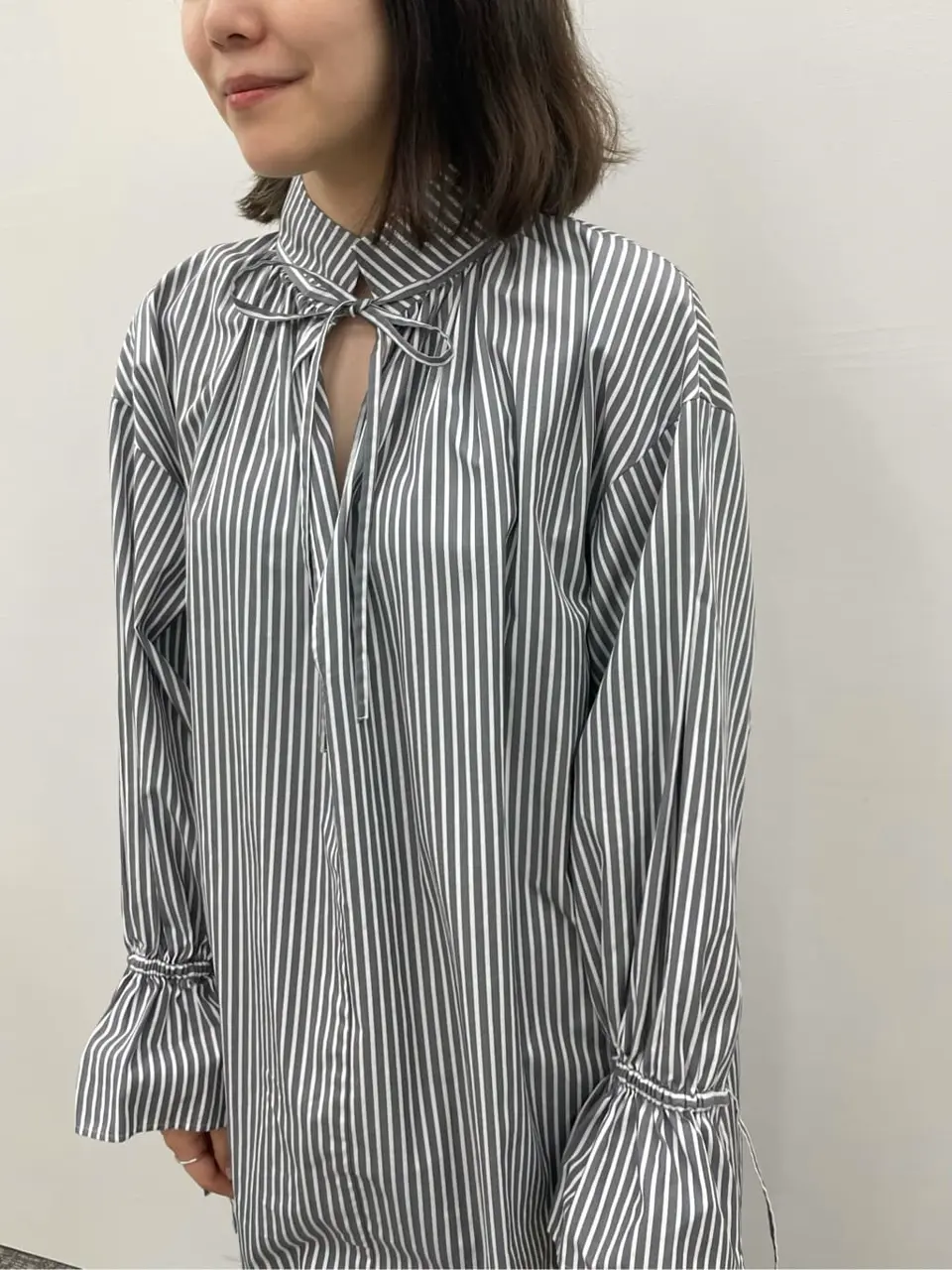 #Newans 若杉 コーディネート画像