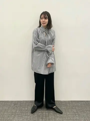 #Newans 若杉 コーディネート画像