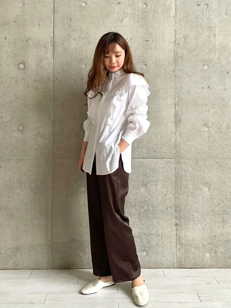 #Newans 世古 コーディネート画像