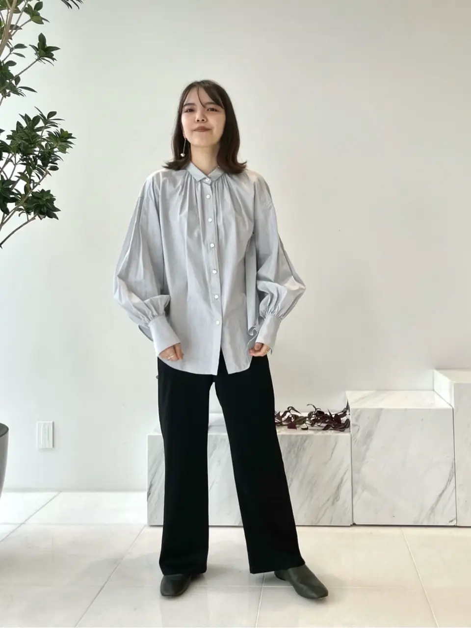 #Newans 若杉 コーディネート画像