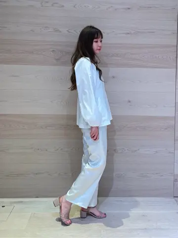 #Newans 世古 コーディネート画像