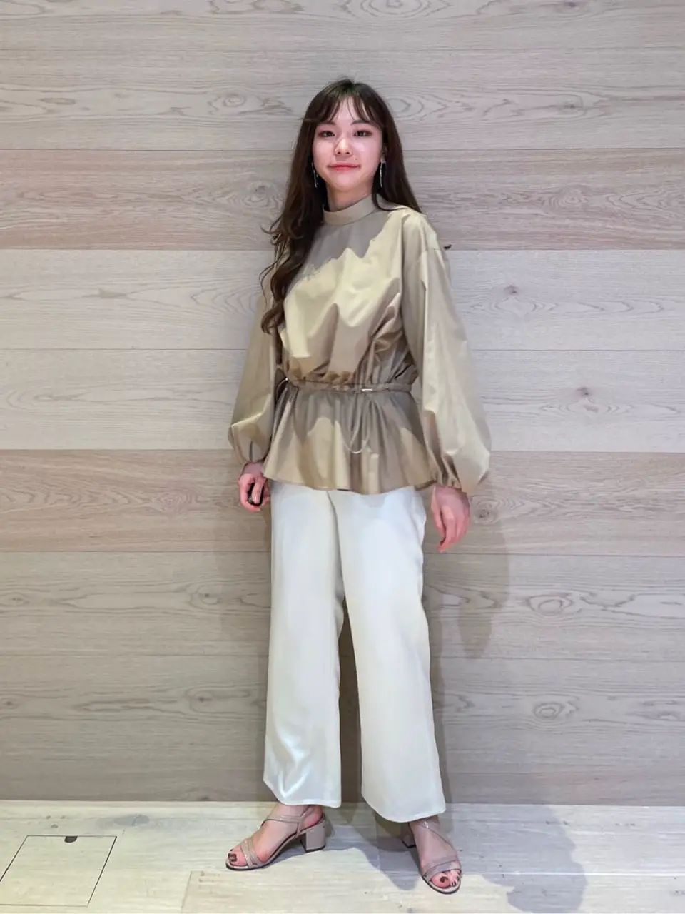  世古 コーディネート画像