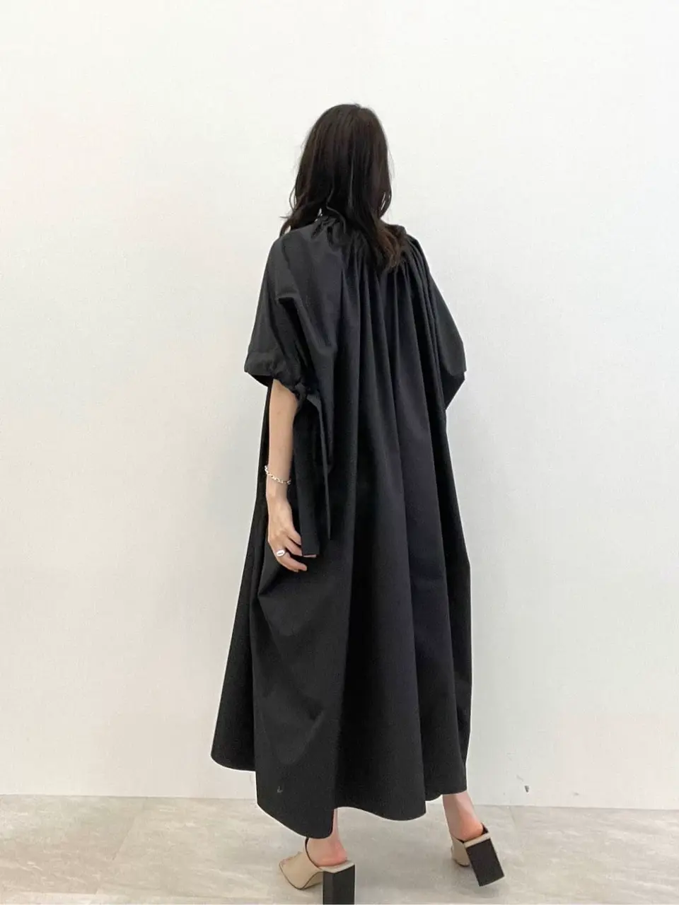 #Newans 若杉 コーディネート画像