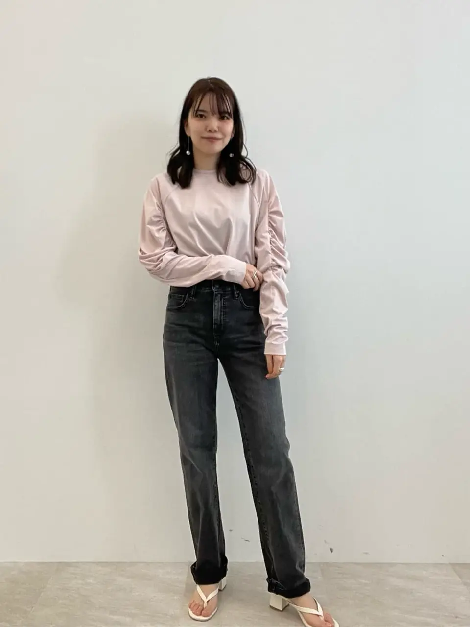 #Newans 若杉 コーディネート画像