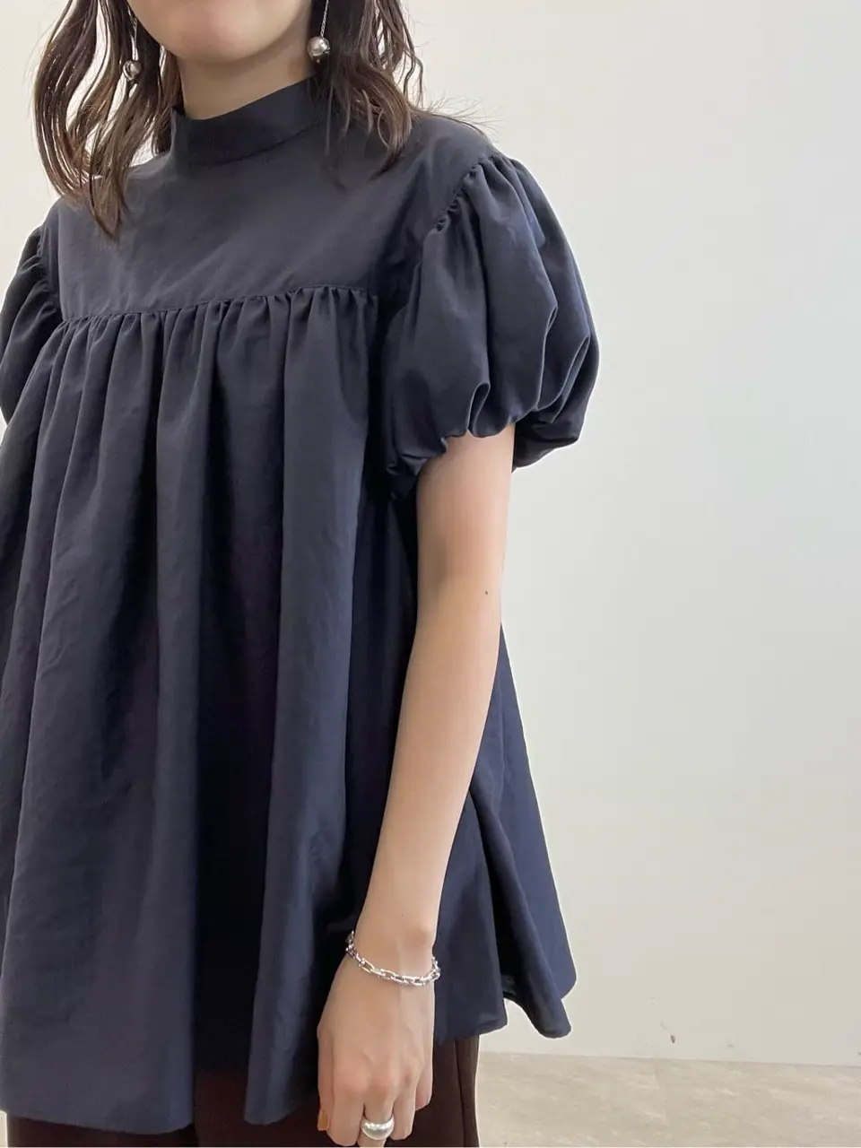 #Newans 若杉 コーディネート画像