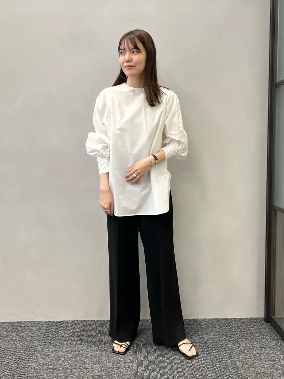 #Newans 若杉 コーディネート画像