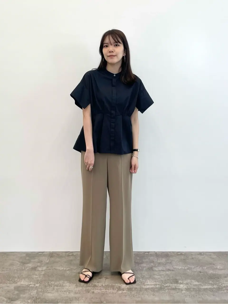 #Newans 若杉 コーディネート画像